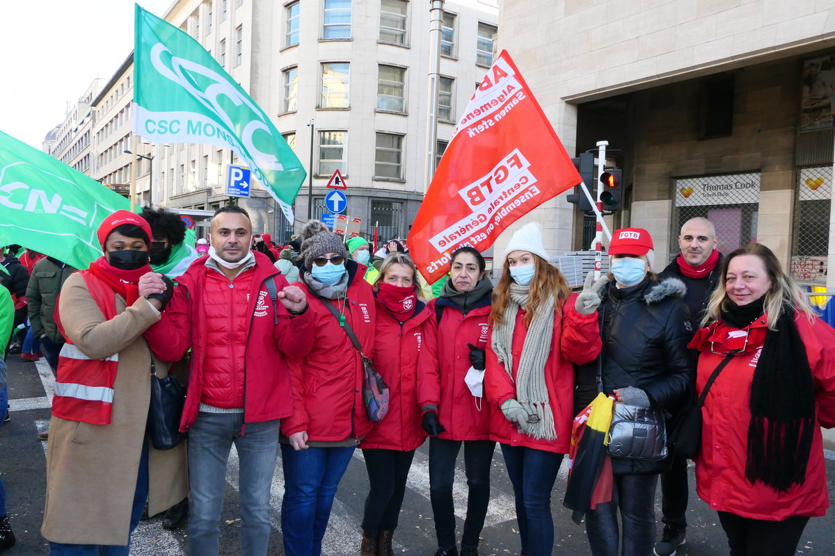 Cahterine et les autres délégués qui ont manifesté